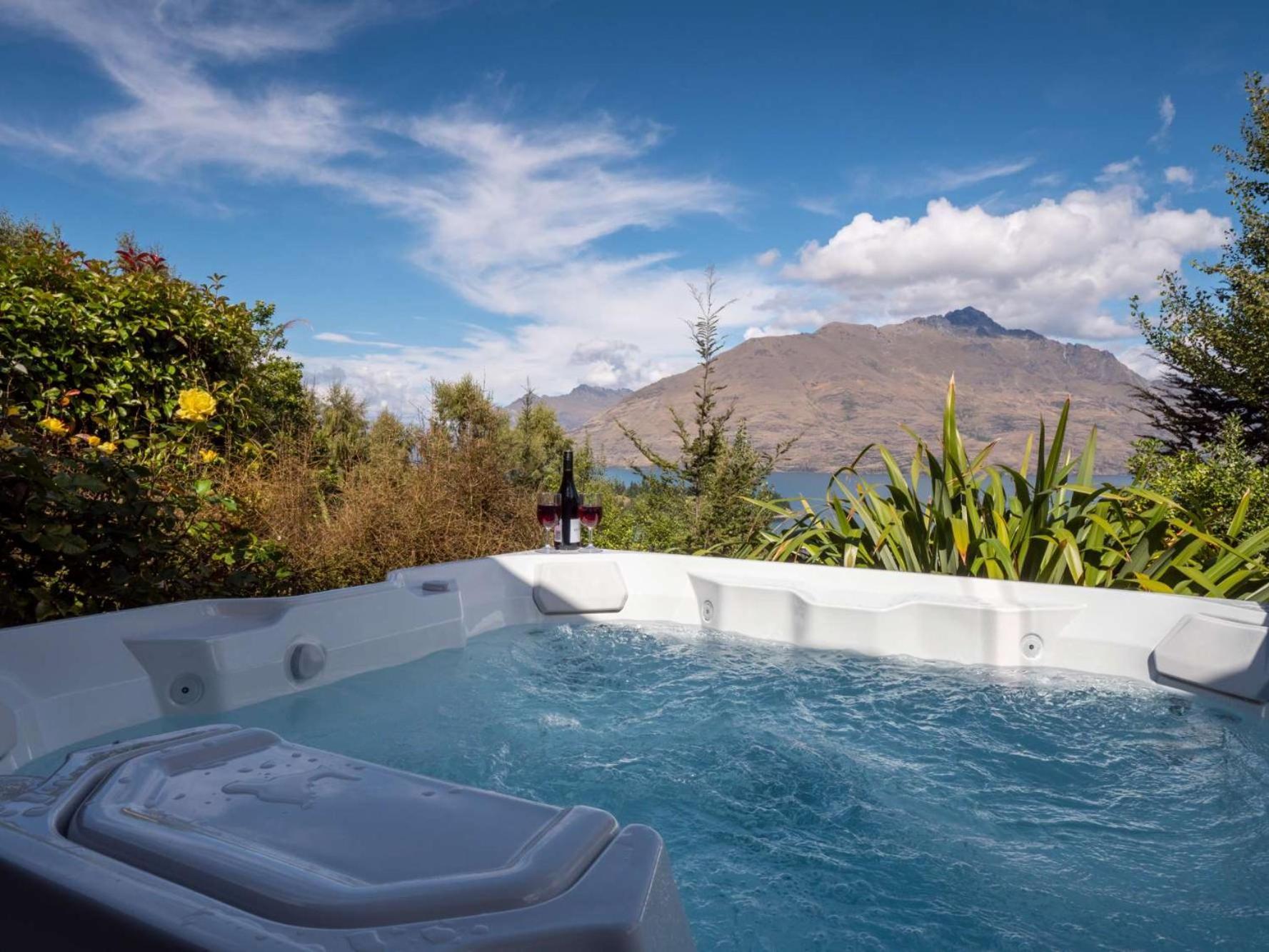 Papillon, A Relax It'S Done Luxury Holiday Home Queenstown Dış mekan fotoğraf