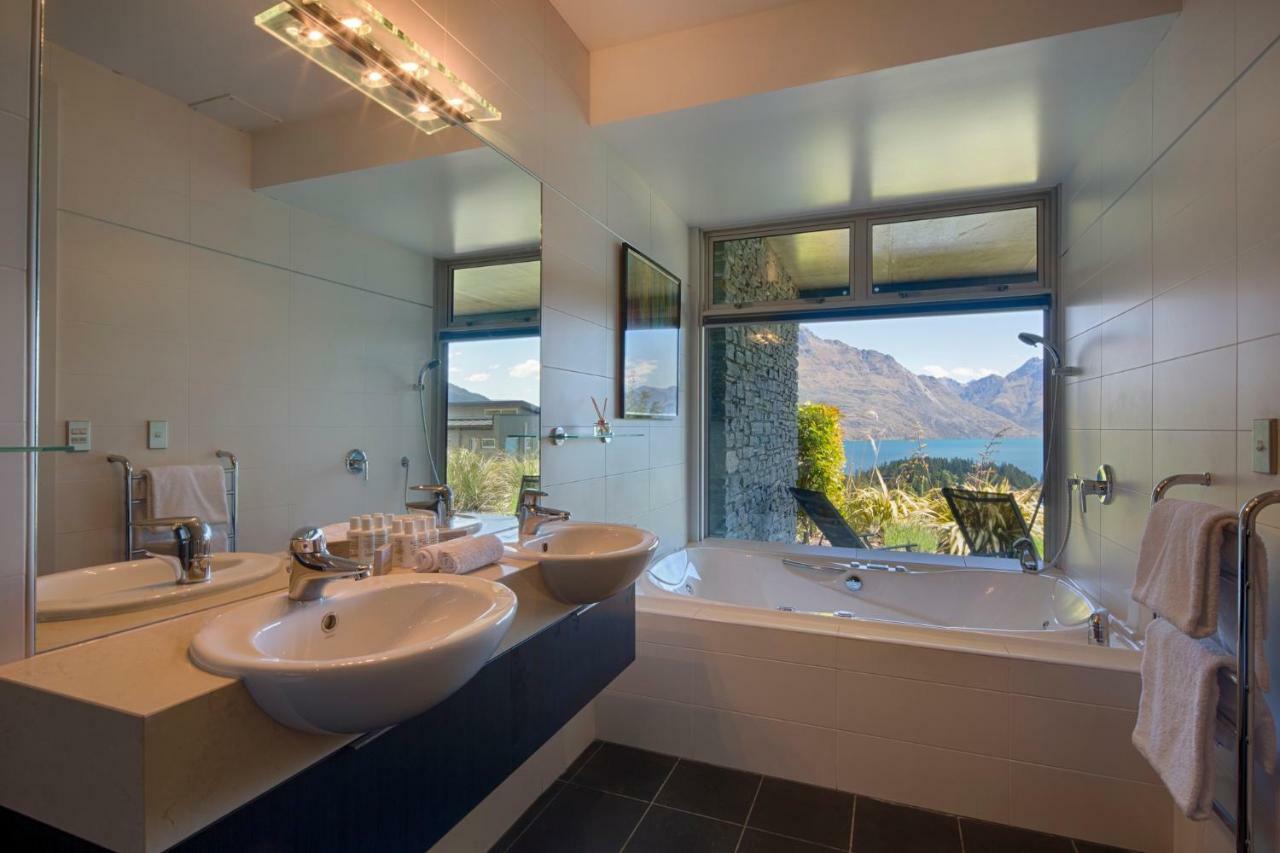 Papillon, A Relax It'S Done Luxury Holiday Home Queenstown Dış mekan fotoğraf