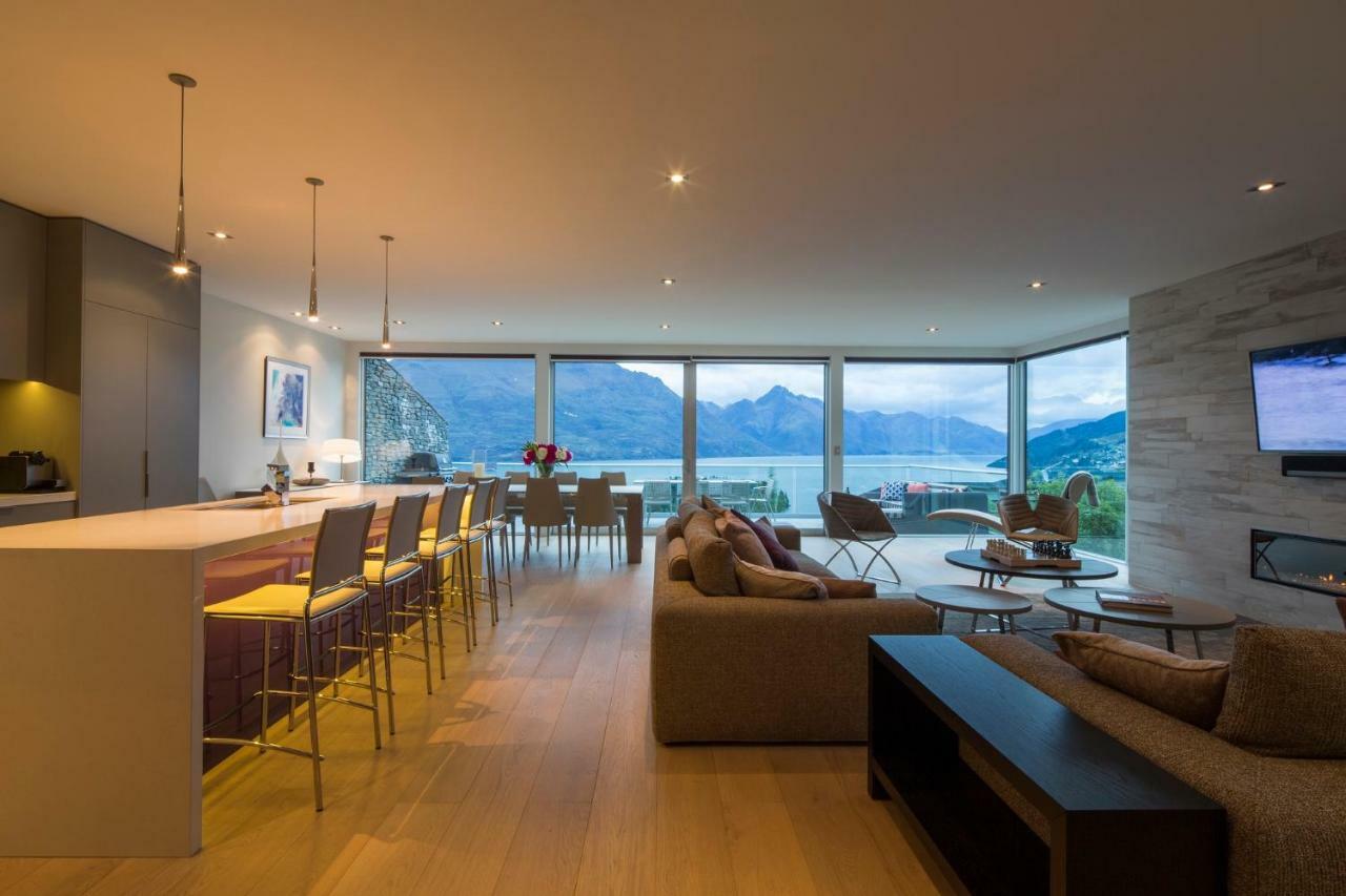 Papillon, A Relax It'S Done Luxury Holiday Home Queenstown Dış mekan fotoğraf